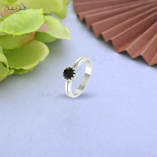 Solitaire 6mm Round Black Diamond Accented in 14k Real Gold Engagement Ring