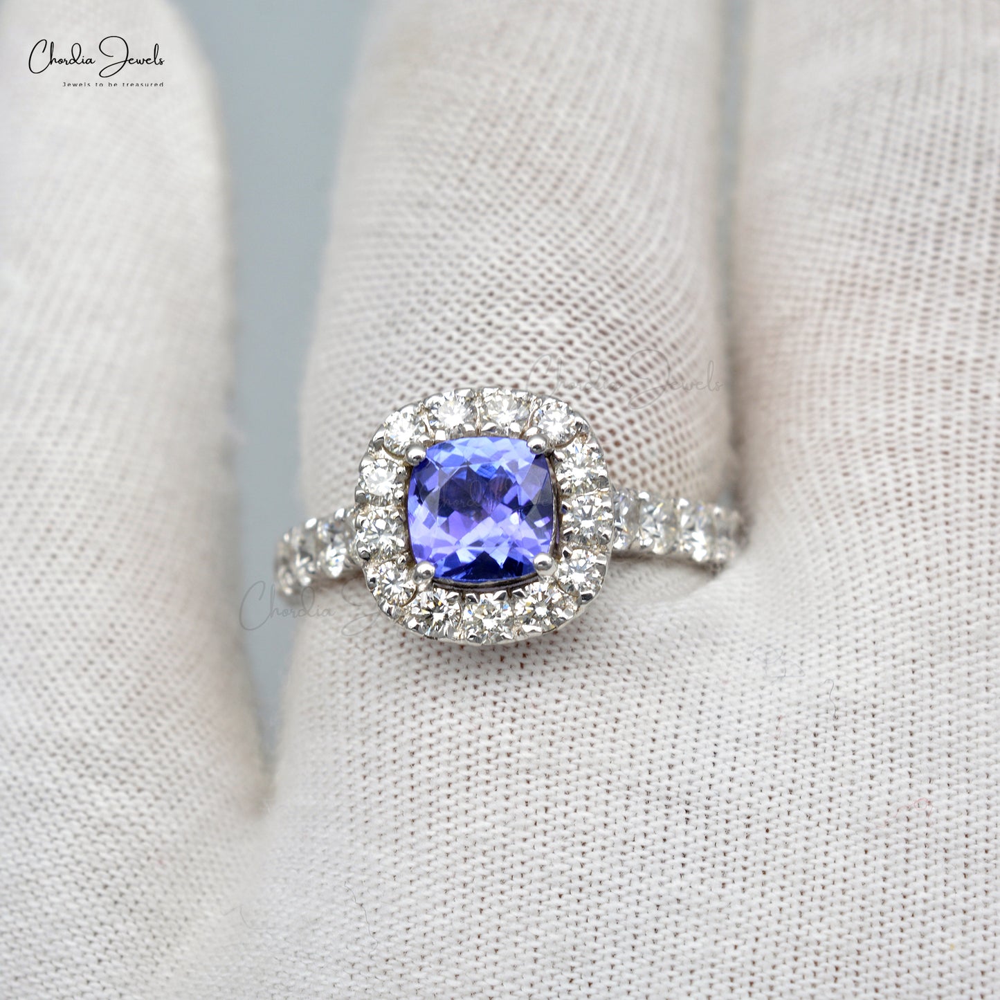 Natural 1.02Ct Tanzanite Gemstone & Diamond Halo Ring In 14k White Gold Wedding Jewelry