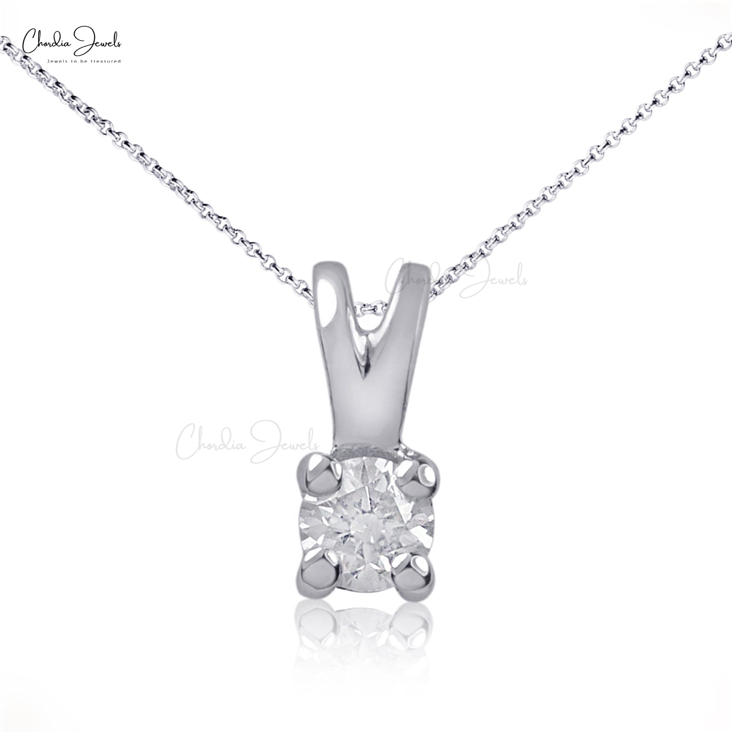 Aura princess-cut diamond pendant
