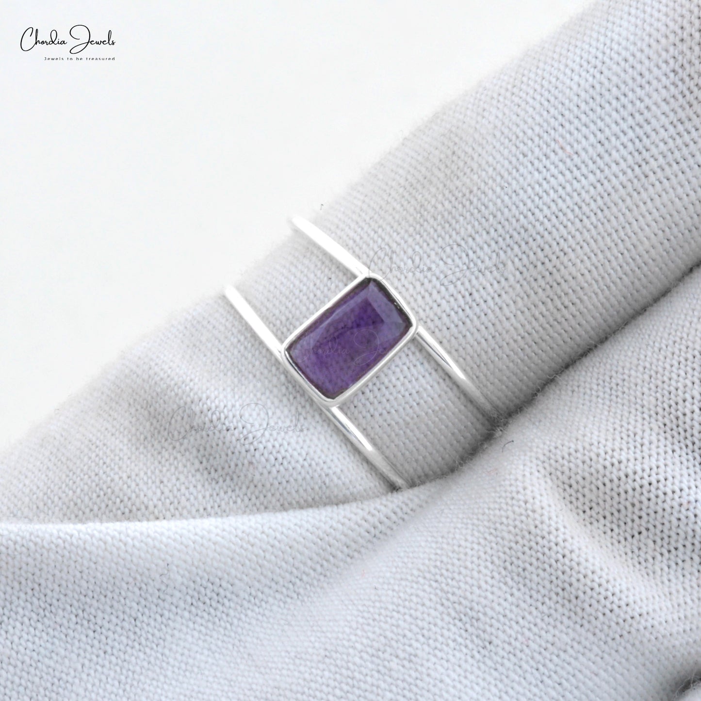 Top Quality Amethyst 8x6mm Rectangle Faceted Flat Back Women Ring In 925 Sterling Silver