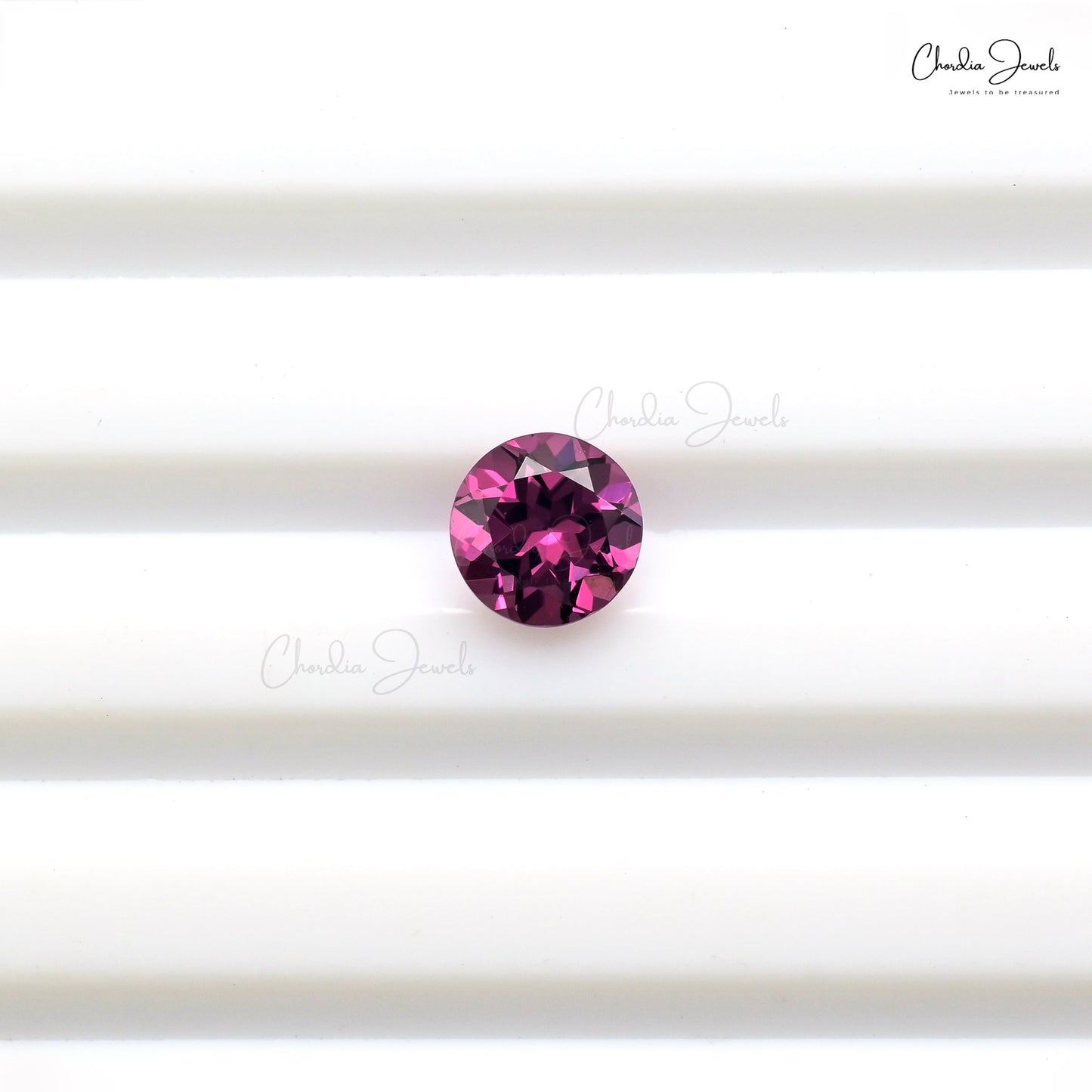 Brilliant Cut 6mm Semi Precious Rhodolite Garnet Loose Stone For Sale, 1 Piece