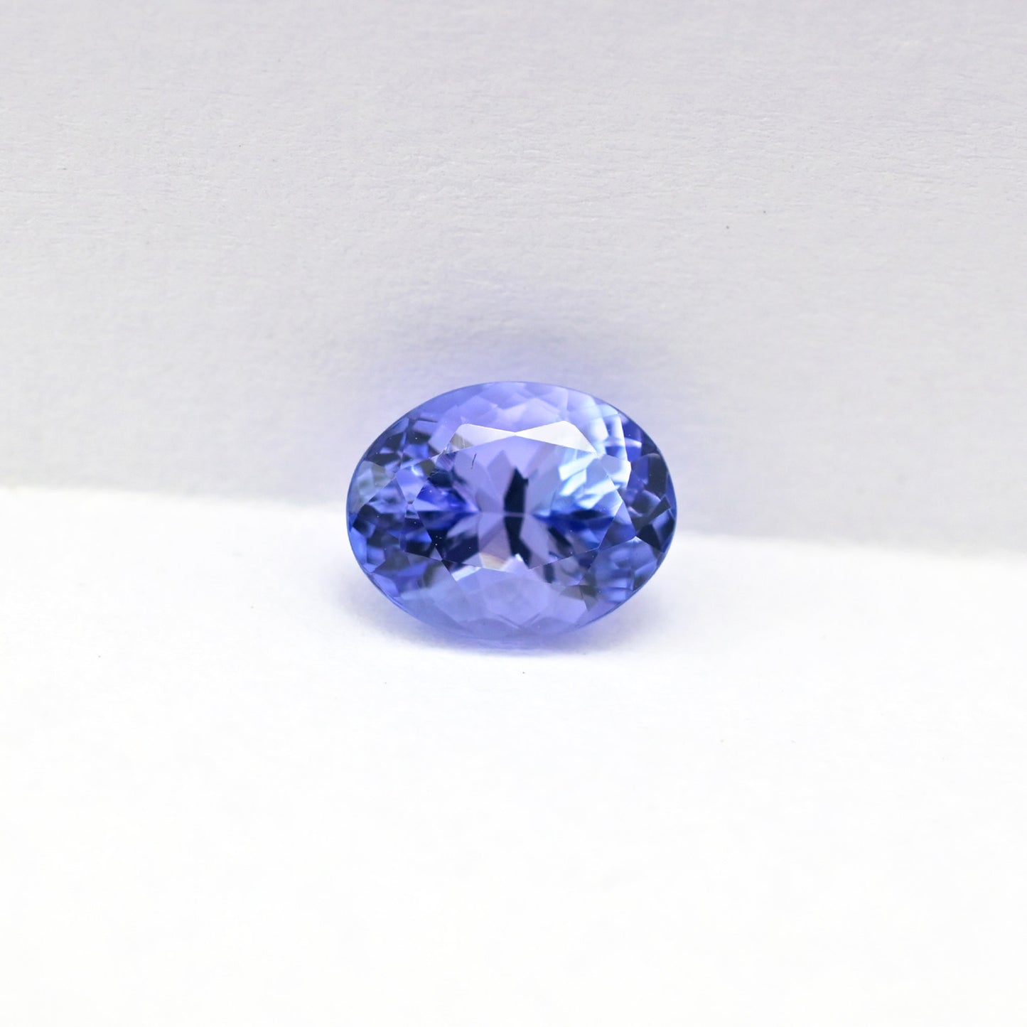 Natural Certified Tanzanite Loose Gemstone 8.83 x 6.90mm Oval Cut for Jewelry, 1 Piece