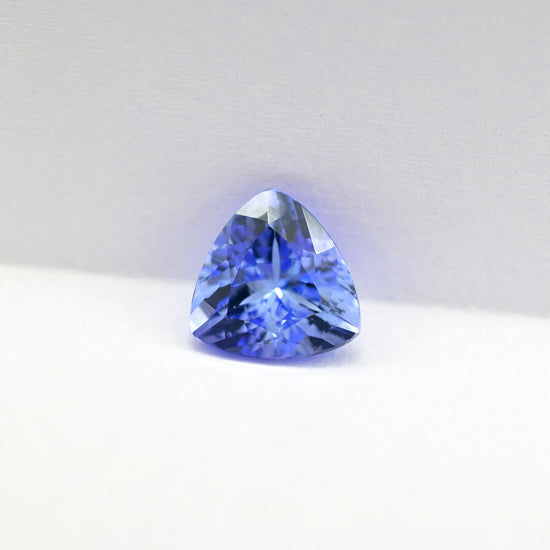 Trillion Cut Tanzanite 2 Ct Semi Precious Loose Stone For Sale, 1 Piece