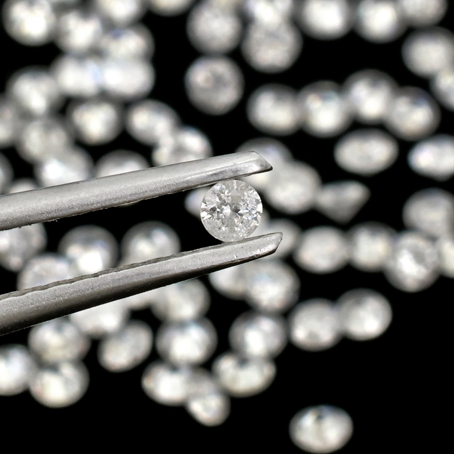 Round Brilliant Cut Melee White Diamond 2.20 MM I1-I2 / G-H Precious Gemstone, 1 Piece