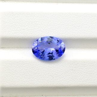 Natural Tanzanite Oval Cut 2.64 Ct Loose Gemstone For Jewelry Making, 1 Piece