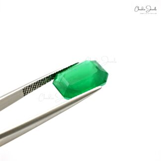 Wholesale 100% Natural 7.56 Carat AAA Emerald Loose Gemstone for Making Pendants, 1 Piece