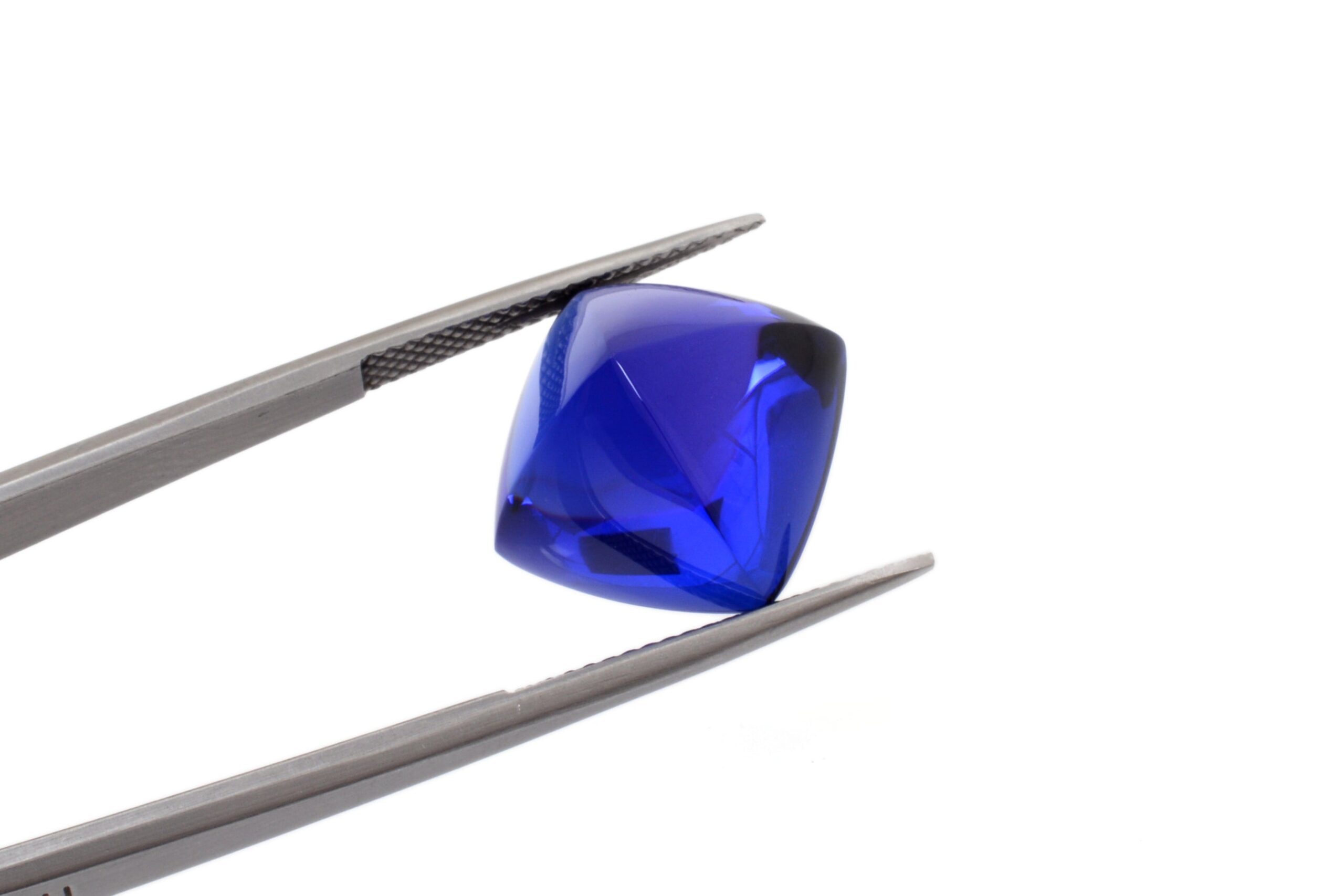 High Quality 17.69 Ct Blue Tanzanite Sugarloaf Loose Gemstone for Jewelry, 1 Piece