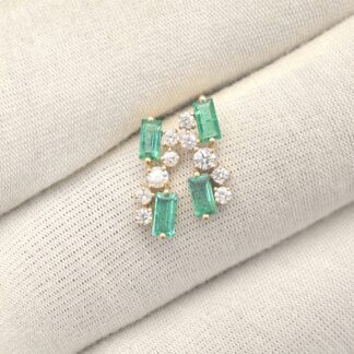 Real 14k Yellow Gold Dainty Stud With 0.73 Ct Baguette Emerald Diamond Cluster Earrings